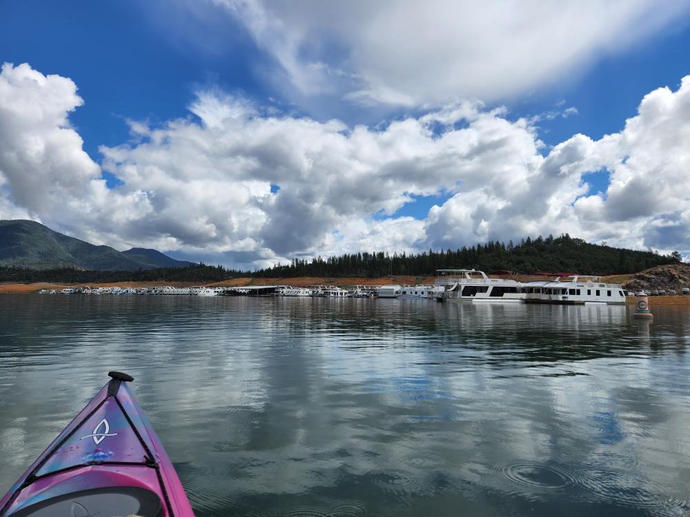 Kayaking near Silverthorn Resort marina on Shasta Lake