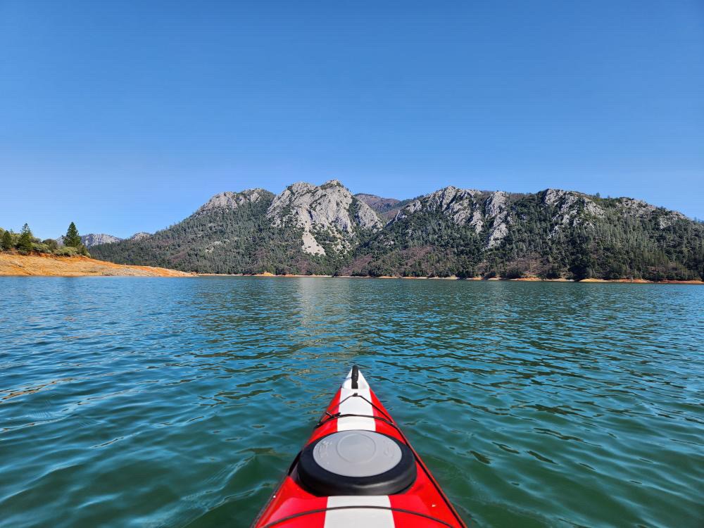 Tandem kayaking adventure for two on Shasta Lake